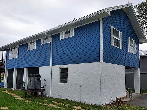 3rd image of 139 Paradise Dr