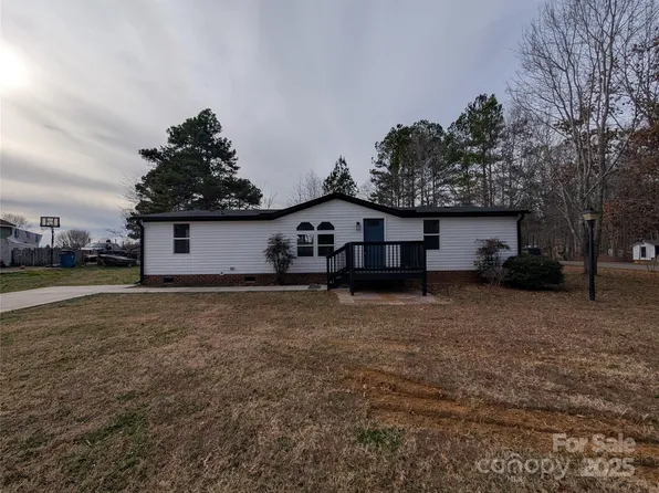 340 Freedom Dr, Salisbury, NC 28147