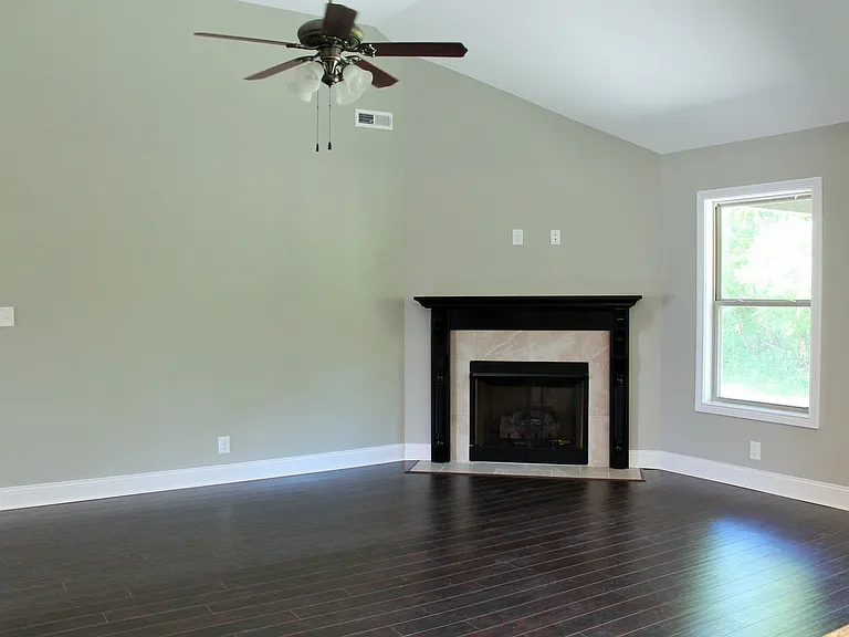 257 Azalea Dr — Photo 6
