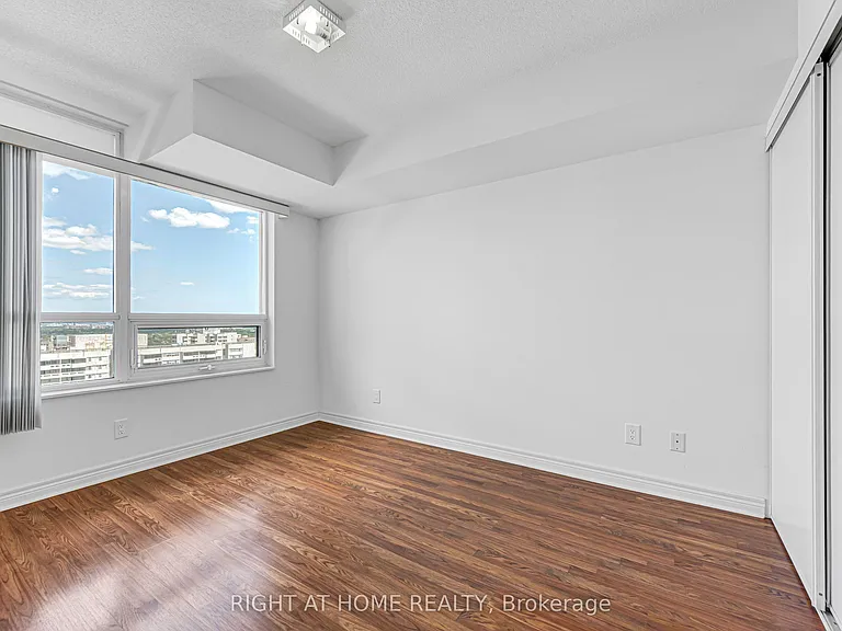 208 Enfield Pl #2902 — Photo 27