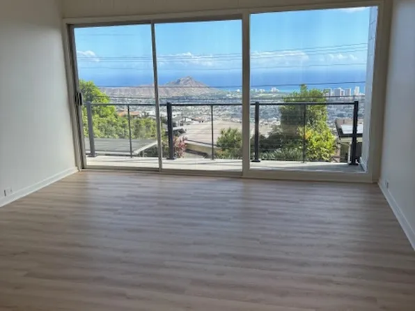 1606 Ruth Pl, Honolulu, HI 96816