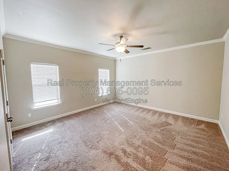 4907 Jarvis St — Photo 12