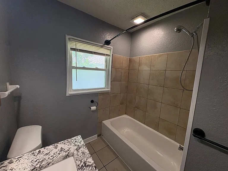 5401 Highland Ave — Photo 14