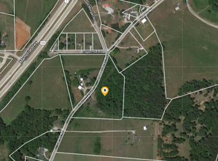 1115 Garrett Rd, Quebeck, TN 38579