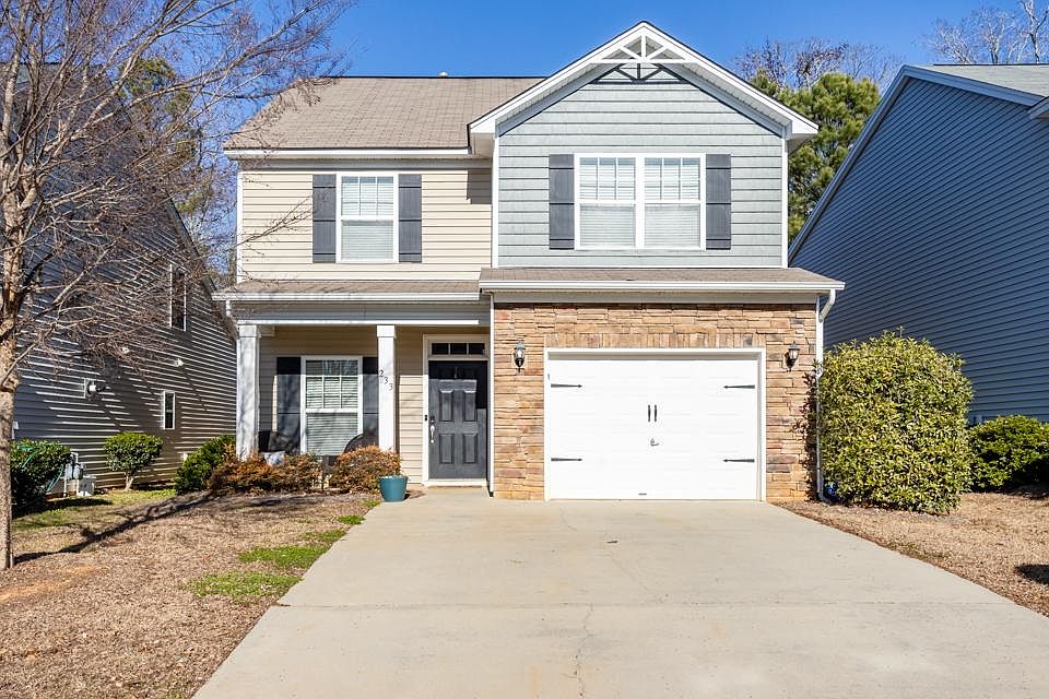 1st image of 233 Jackstay Ct