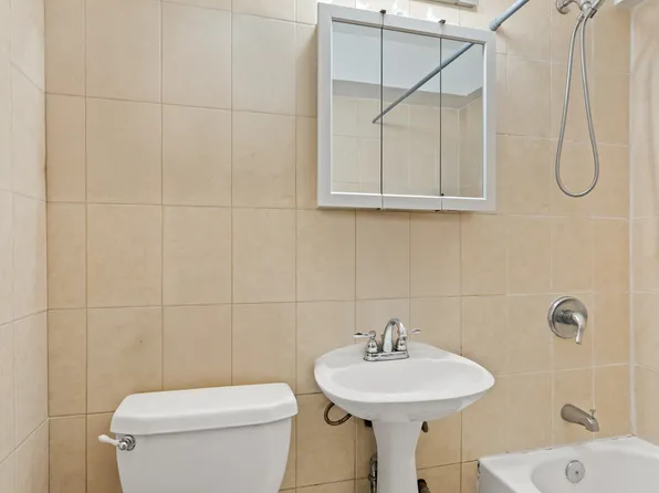 65-15 Alderton Street image 15 of 18