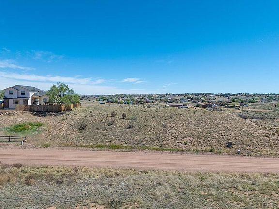 4th image of 526 S Chimazo Dr