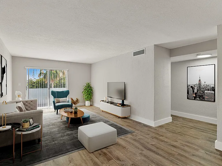 Sunworld Apartments — Photo 9