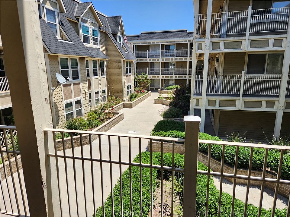 1st image of 300 E Chestnut Ave #205
