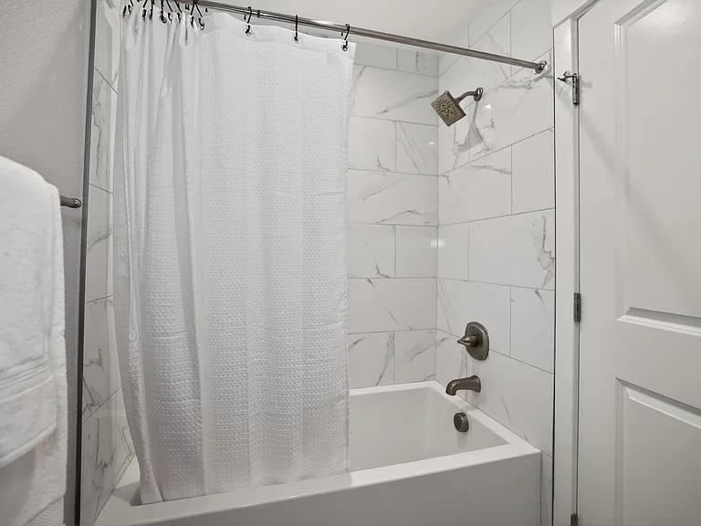 4935 Cowell Blvd #1 — Photo 14