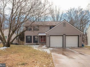 6213 Fushsimi Ct, Burke, VA 22015