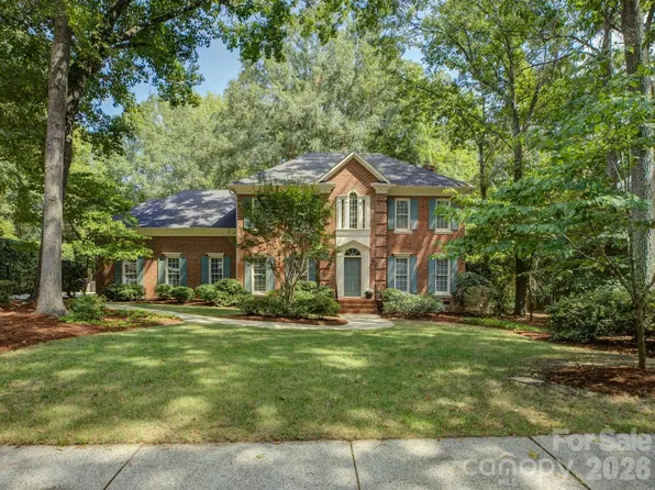 2503 Winding Oak Dr, Charlotte, NC 28270
