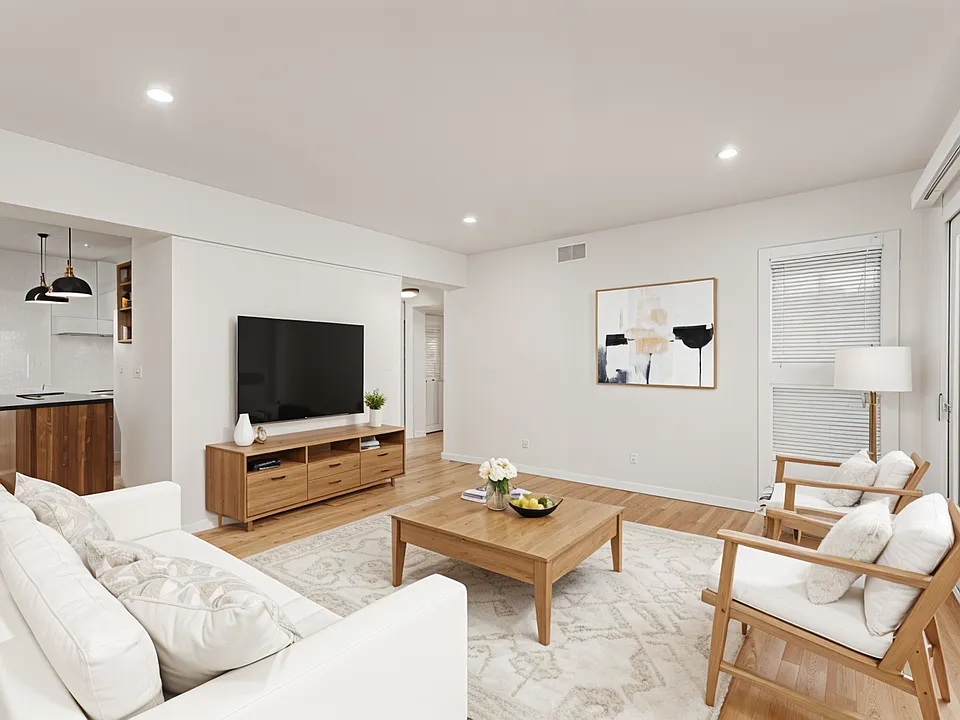 Walnut Apartments
