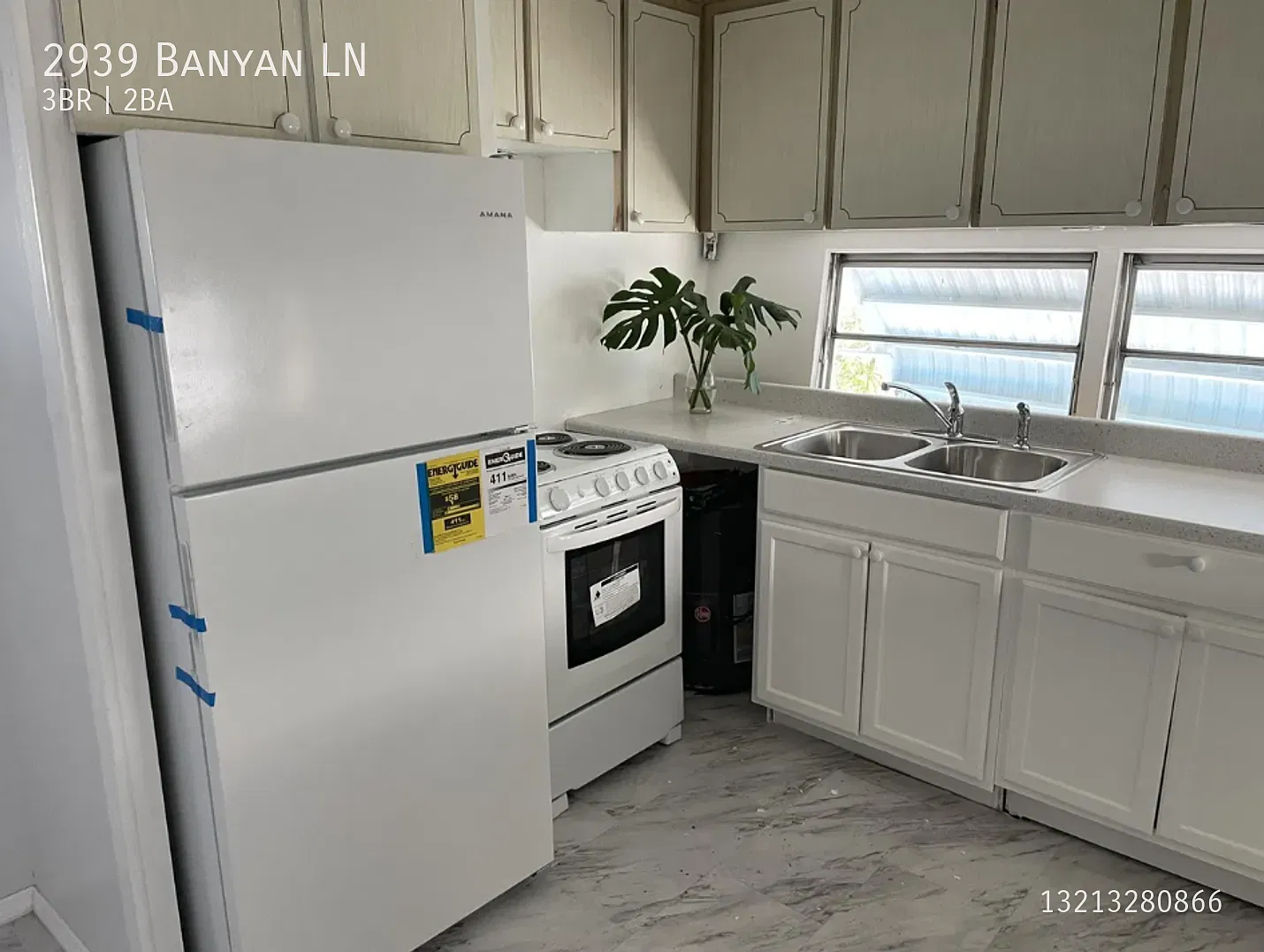 2939 Banyan Ln — Photo 2