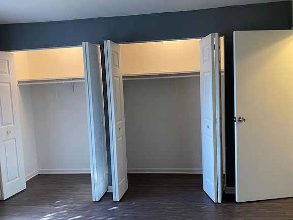 5th image of 8439 W Catherine Ave APT 111