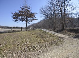 Bess Hollow Road, Kampsville, IL 62053