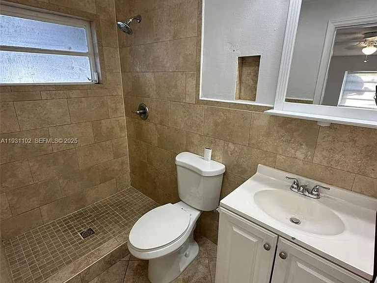 740 NW 178th Ter — Photo 15