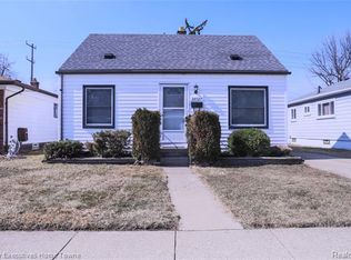 24527 Tuscany Ave, Eastpointe, MI