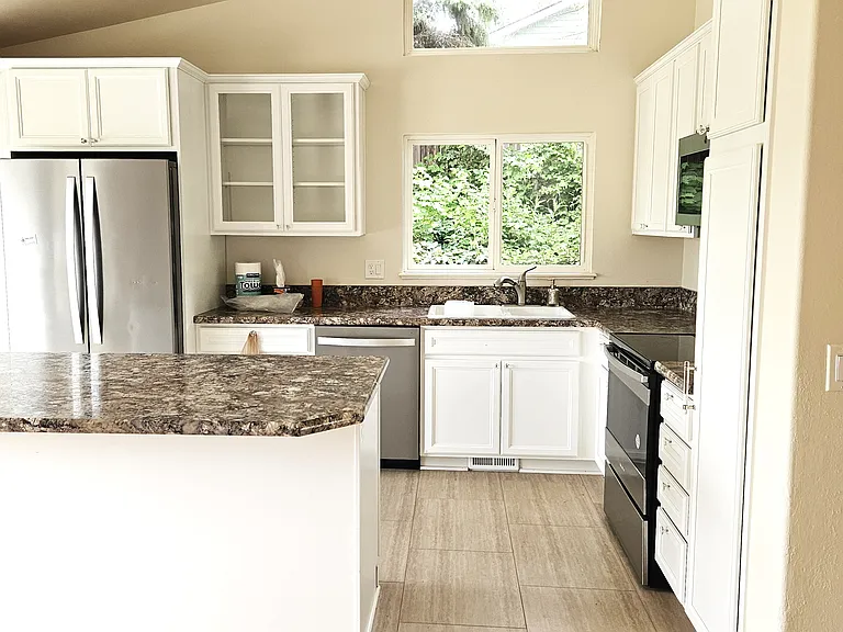 6488 S Honeylocust Pl — Photo 4
