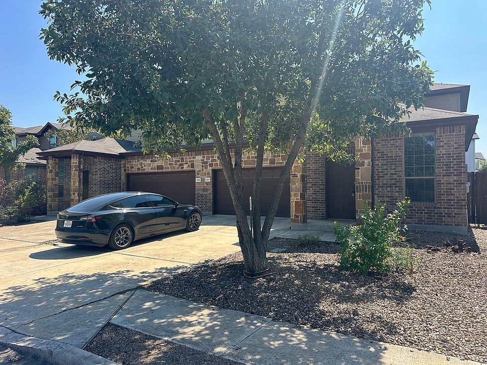 1st image of 160 Creekside Villa Dr