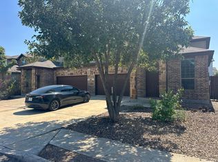 160 Creekside Villa Dr, Kyle, TX 78640