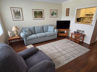 111 Lyndhurst #111, Deerfield Beach, FL 33442