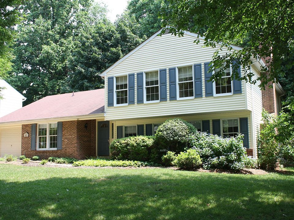 2nd image of 9459 Vollmerhausen Dr