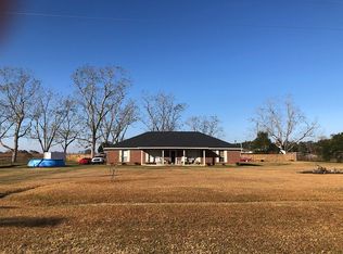 21931 Ima Brill Rd, Robertsdale, AL 36567