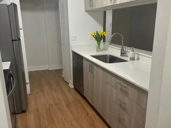 15770 SW 104th Ter, Miami, FL