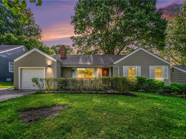 5635 Beverly Ave, Mission, KS 66202