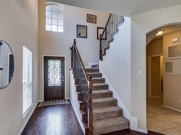 4th image of 9809 Beaver Dam Ln