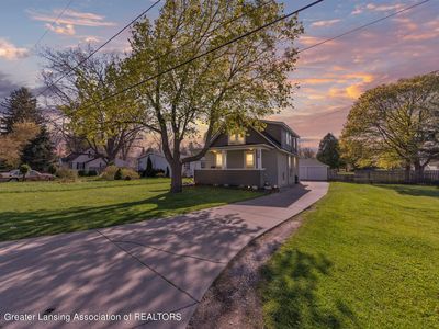 326 Stoner Rd, Lansing, MI, 48917