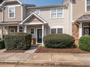 2209 Bankshill Row, Raleigh, NC 27614
