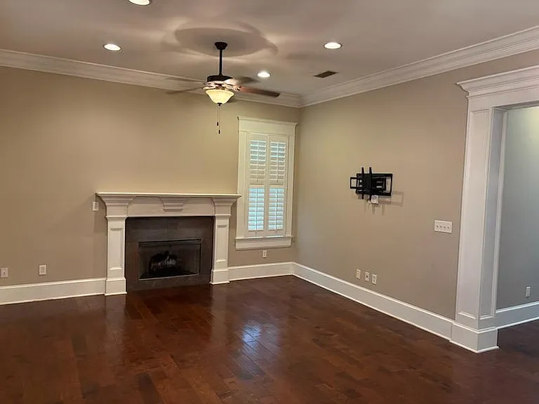 108 Jamestowne Way — Photo 3