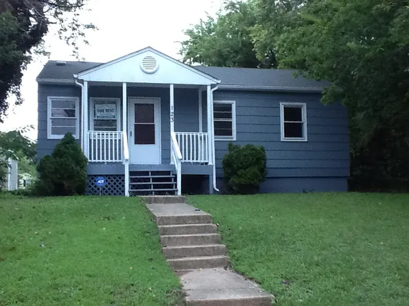 123 Ash Ave, Newport News, VA 23607