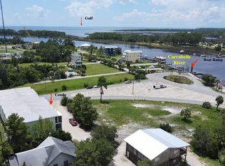 706C Howard St #C, Carrabelle, FL 32322