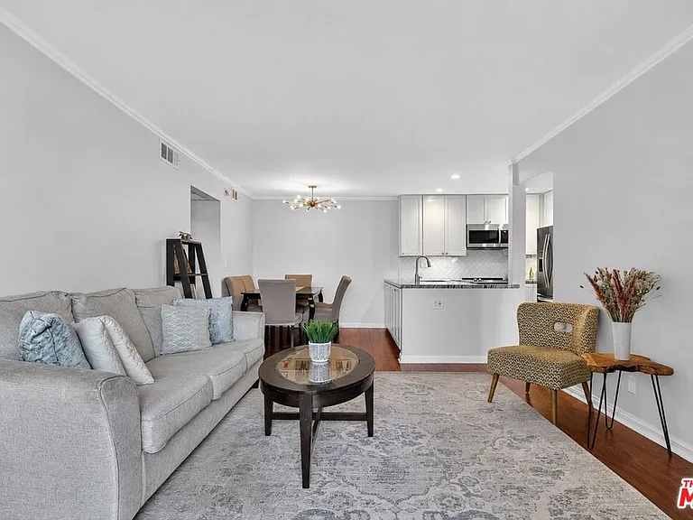 5003 Westpark Dr #103 — Photo 5