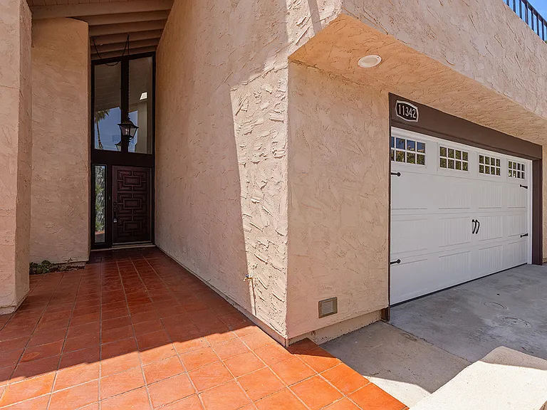11342 Del Diablo St — Photo 5