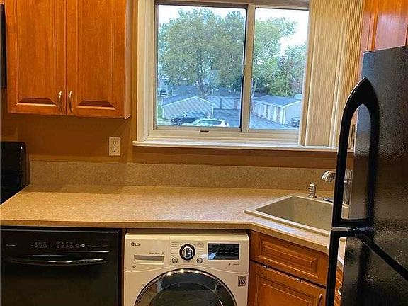 2nd image of 1798 Shipley Ave APT 4