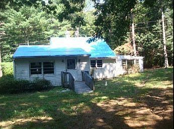 1st image of 2 Davey Ln