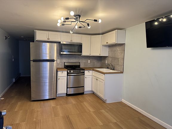 5th image of 613 Shropshire Ave #5