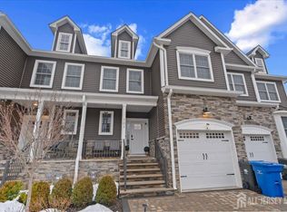 101 Valentino Dr, Old Bridge, NJ