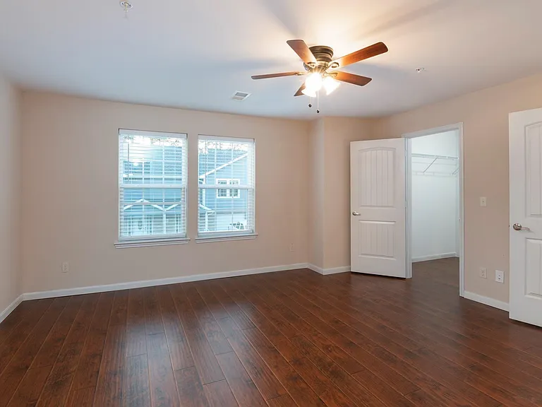 22262 Adams St #9 — Photo 7