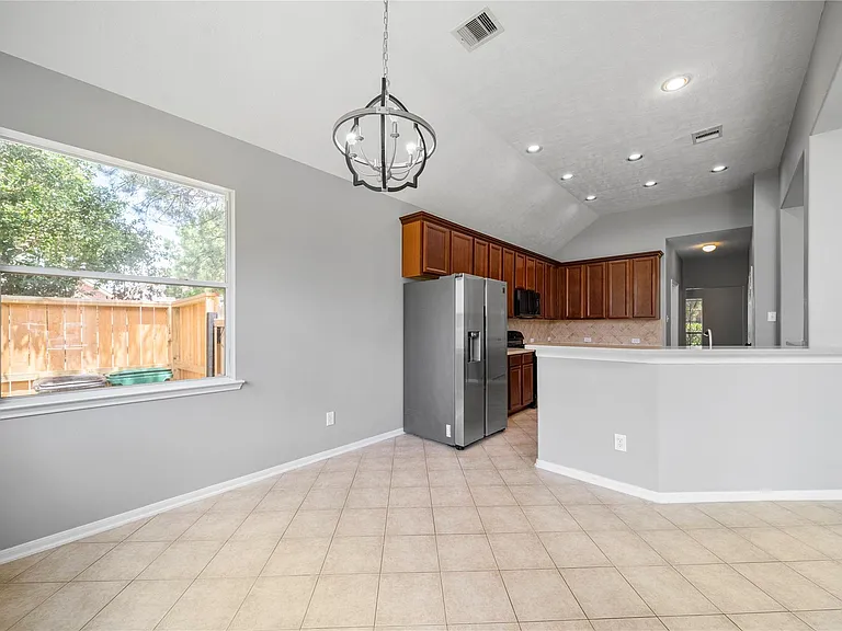 24910 Crystal Stone Ln — Photo 18