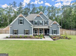 118 Spring Lake Trl, White, GA 30184