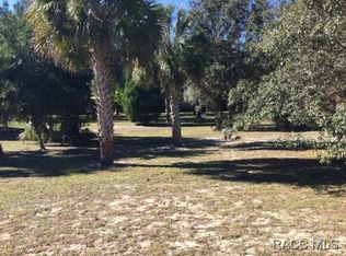 530 N McGowan Ave, Crystal River, FL 34429