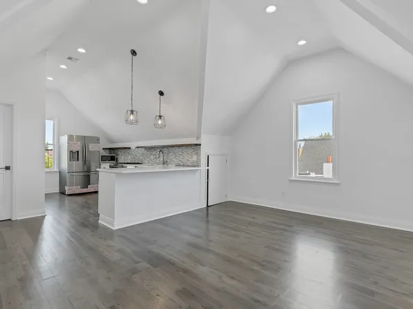 208 Shippen Street image 1 of 15