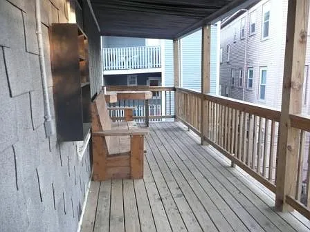 121 Calumet St Photo 1