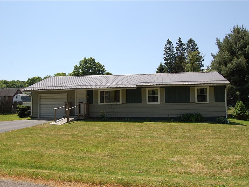1st image of 43 Bentley Ave