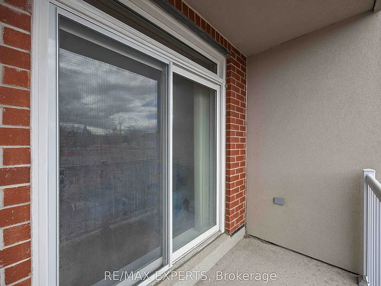 15450 Yonge St S #207 — Photo 30